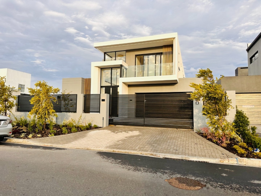 4 Bedroom Property for Sale in Sandown Western Cape